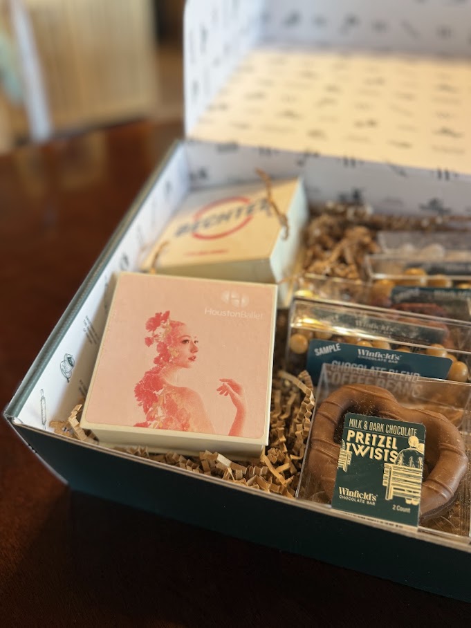 Snacks & Treats